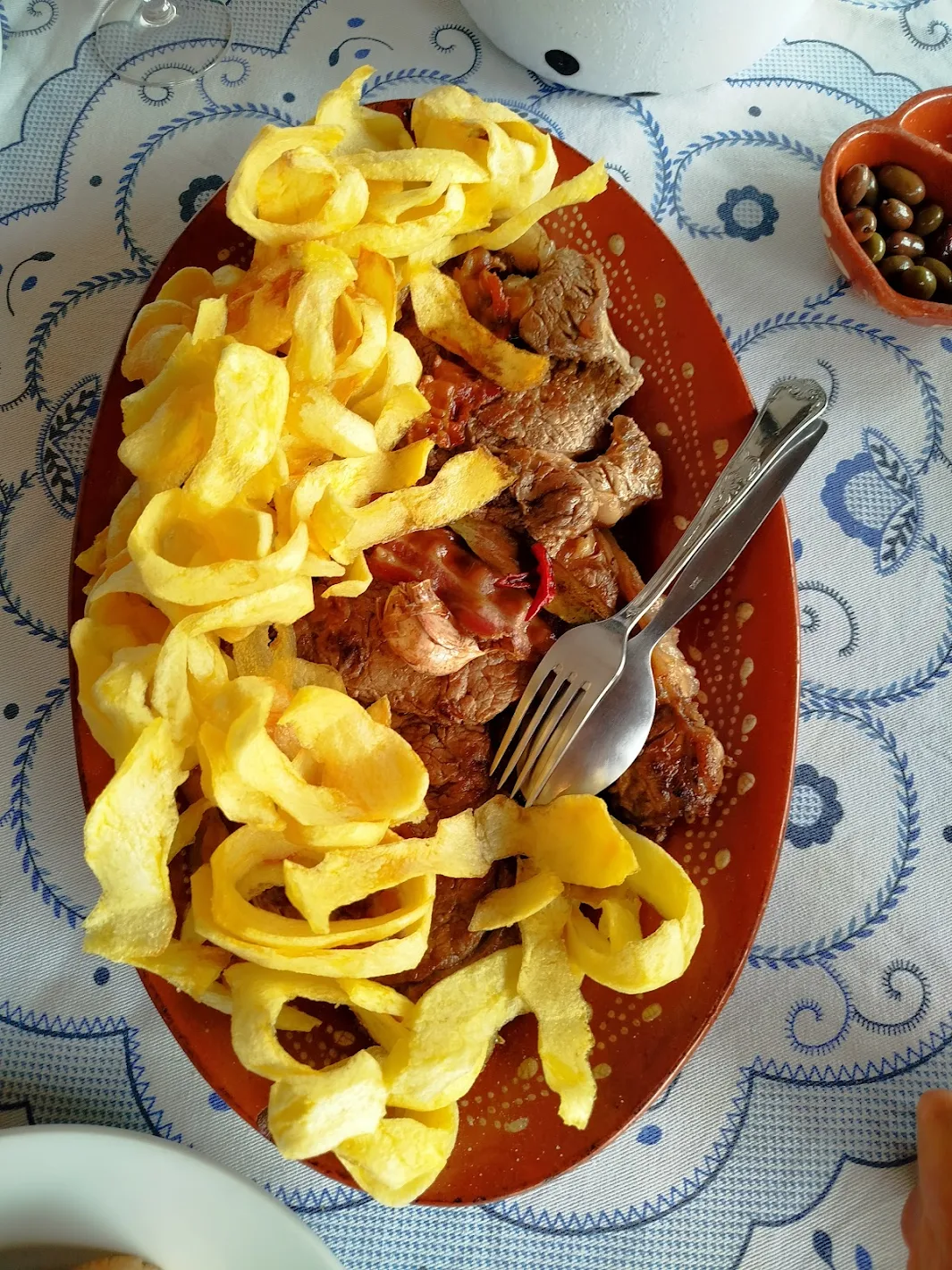 Bife com batata frita